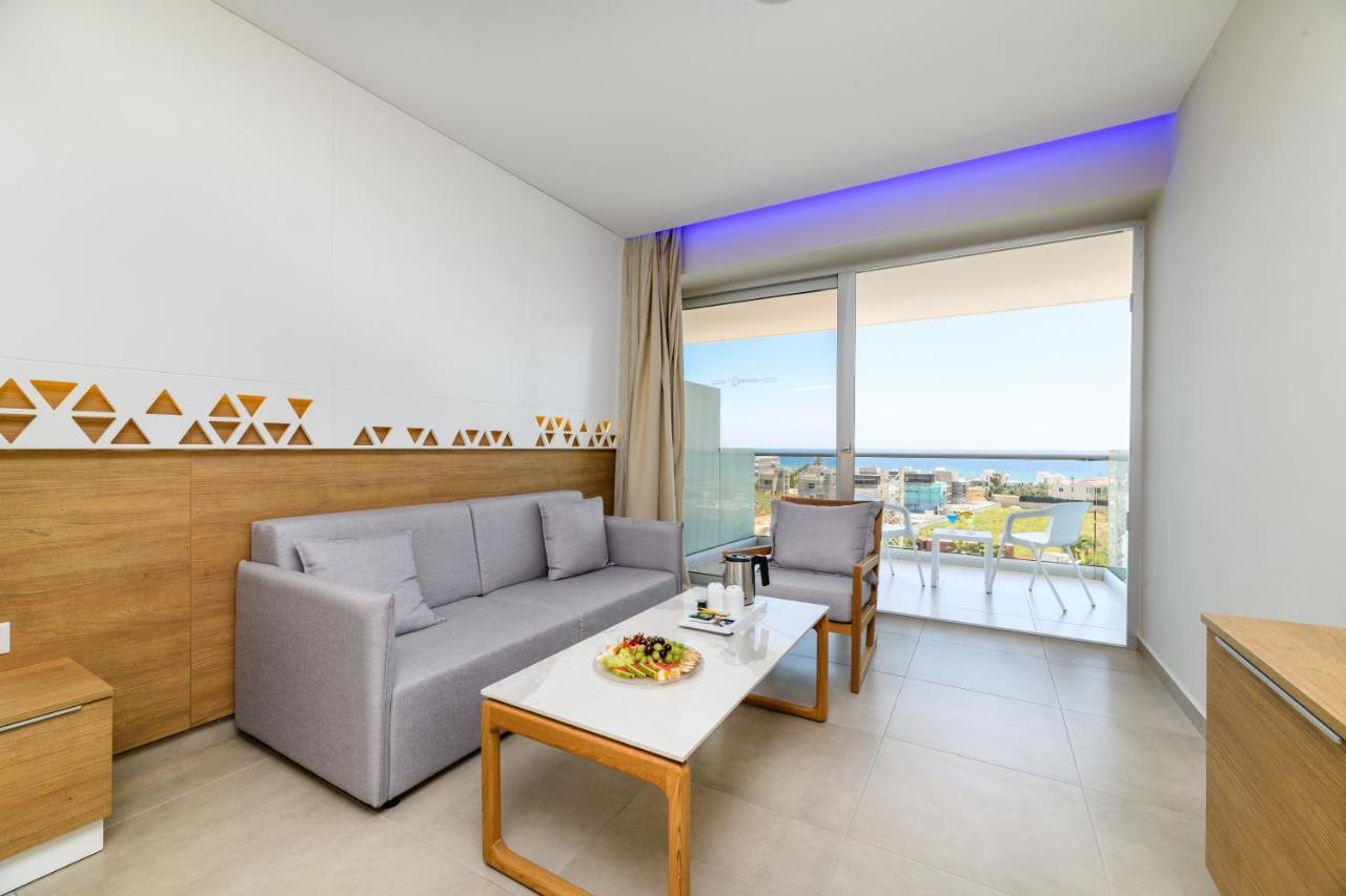 Seasons Hotel (Adults Only) Айя Напа Екстериор снимка