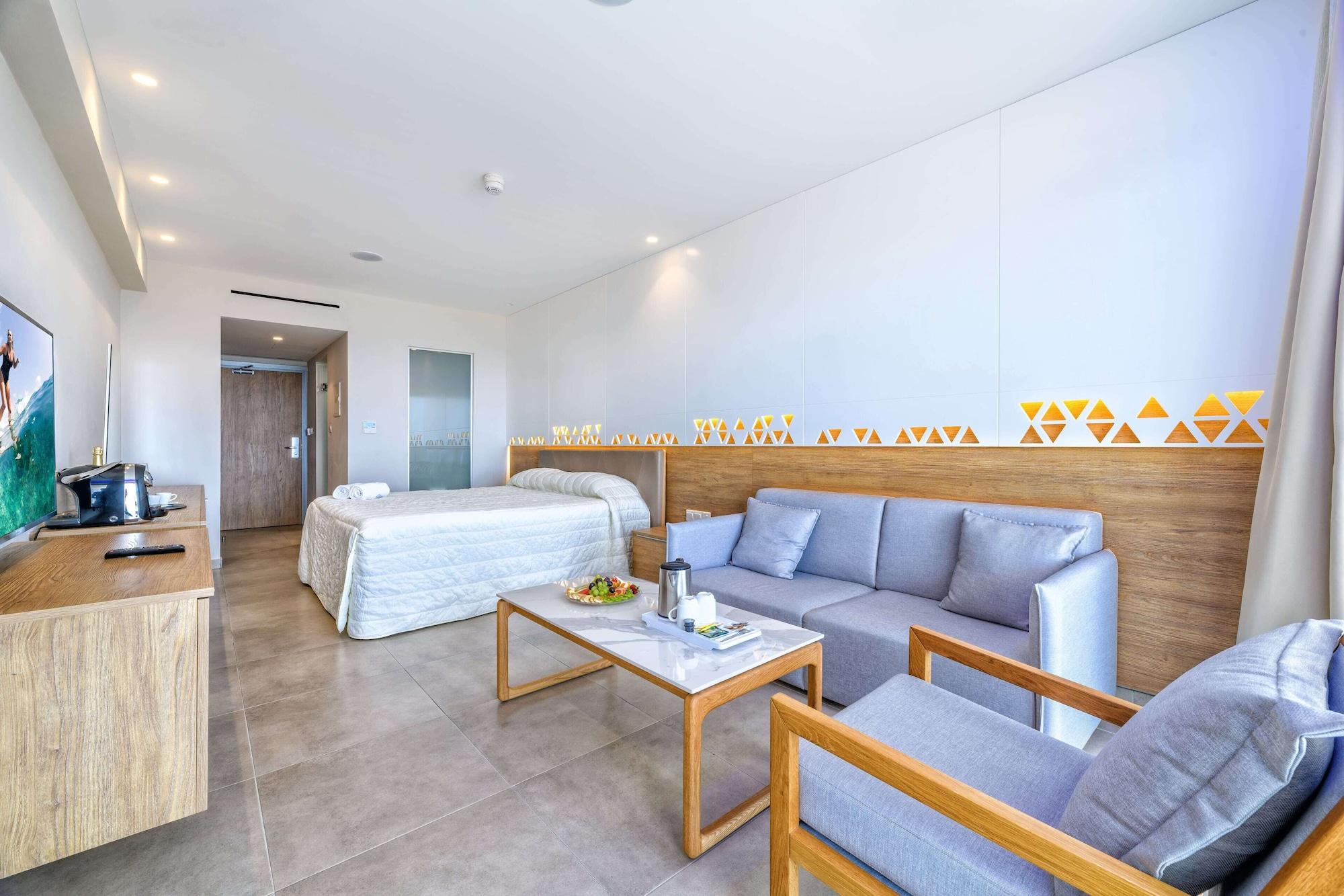 Seasons Hotel (Adults Only) Айя Напа Екстериор снимка