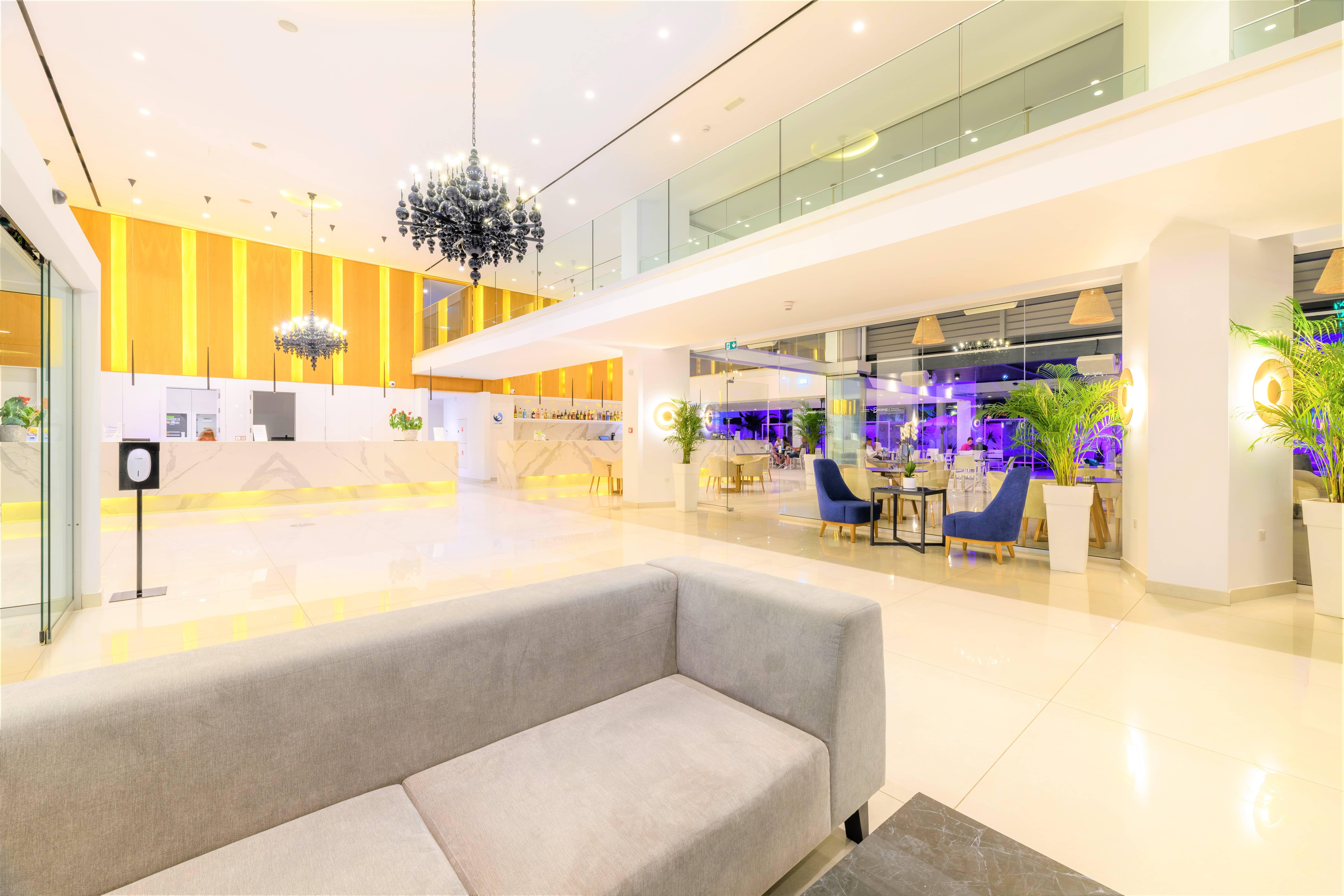 Seasons Hotel (Adults Only) Айя Напа Екстериор снимка